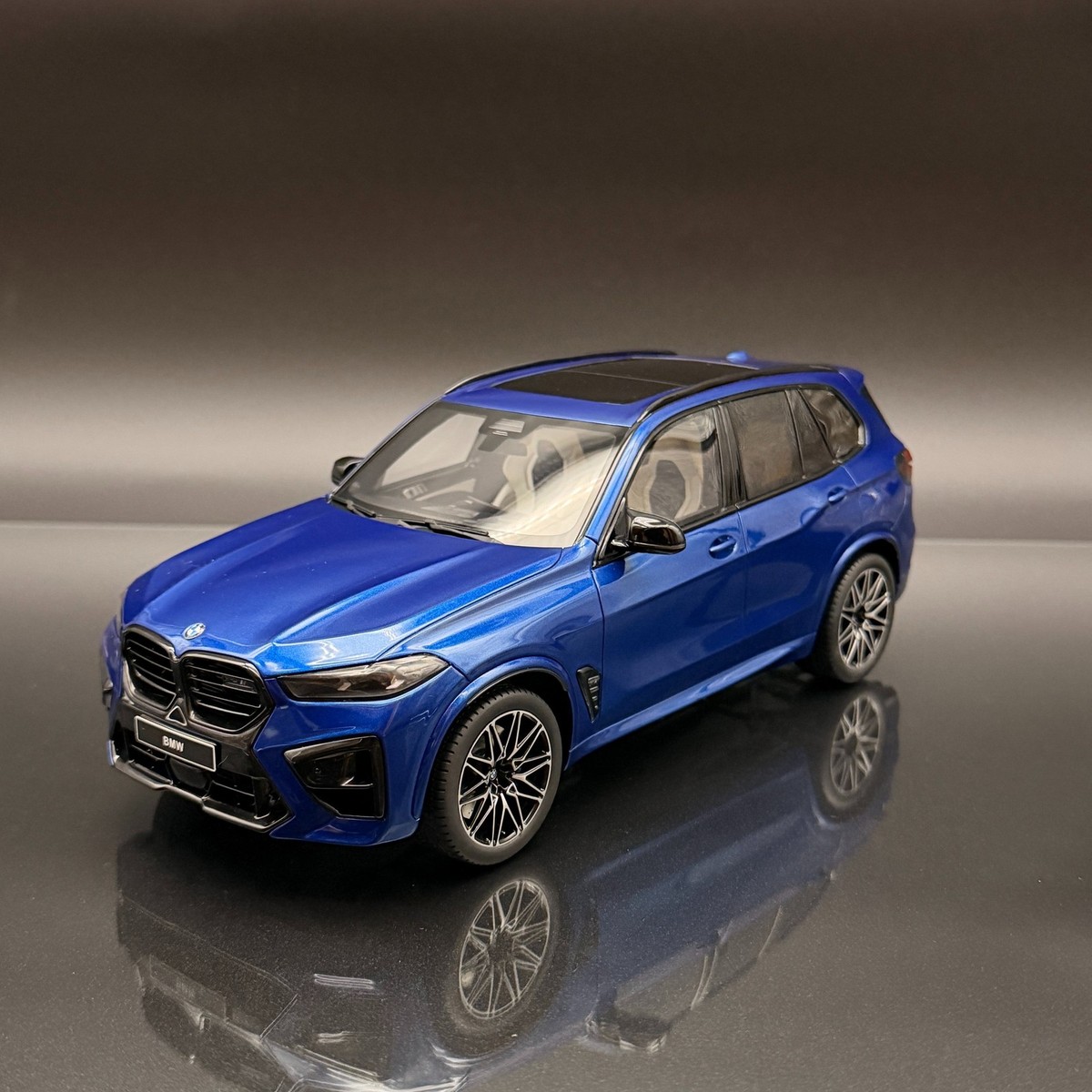 1:18 BMW X5 M Competition (G05) - GT Spirit - GT967 - Limited