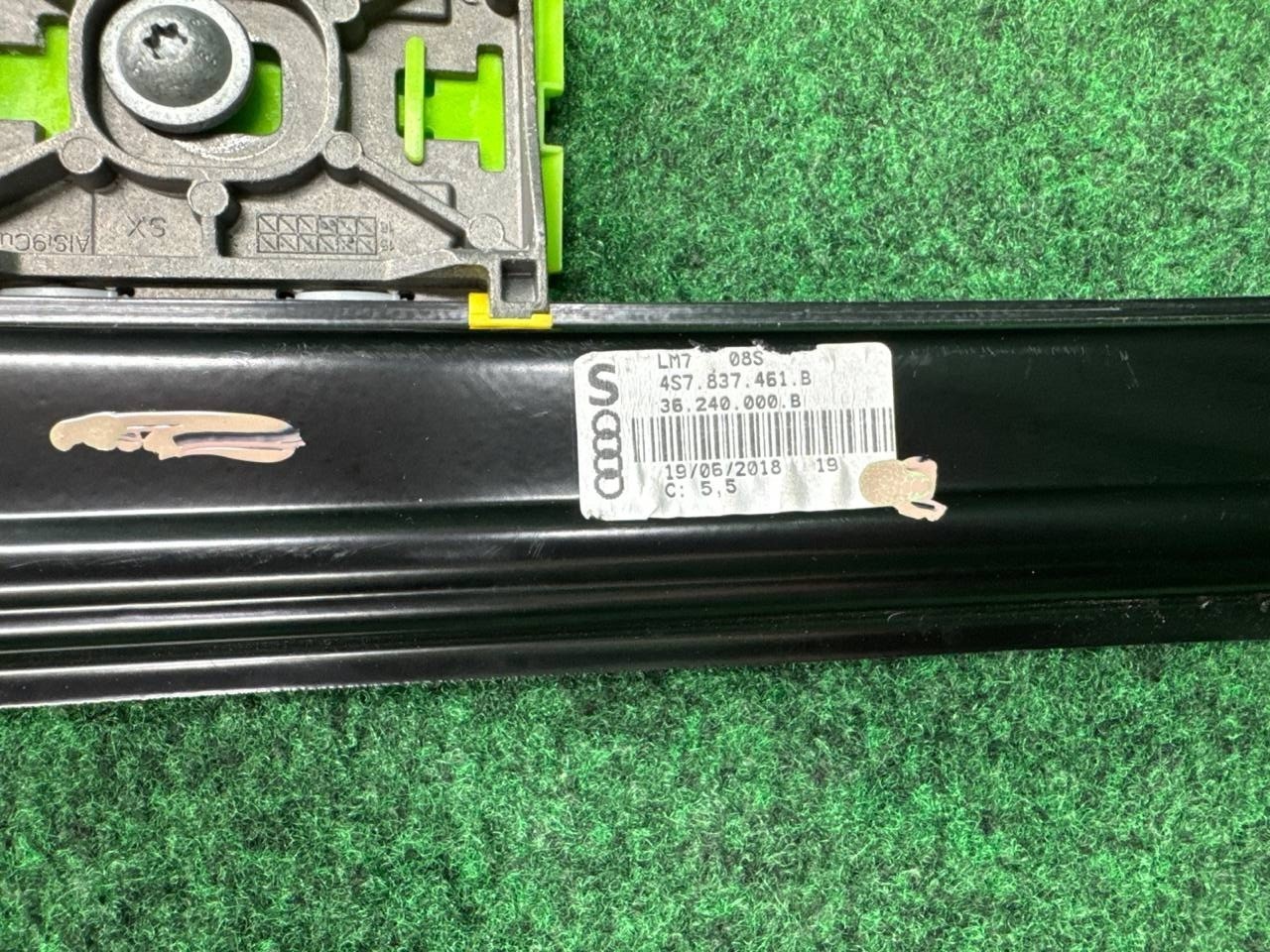 🛑 2017-2023 Audi R8 Spyder Right Passenger Side Window Regulator w/ Motor OEM