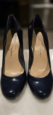 #ad Jessica Simpson Round Toe Patent Pump Navy Blue $10.00