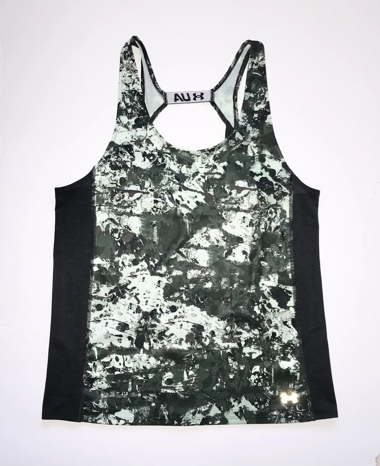 UNDER ARMOUR Tank Top Womens M HeatGear Reflective Fuchsia Racerback Performance