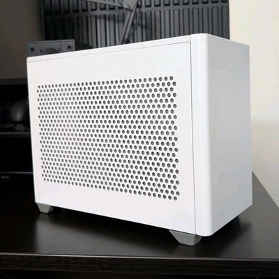 White ITX Gaming PC 3070 i7 10700k 32gb 1tb Wifi + Bluetooth
