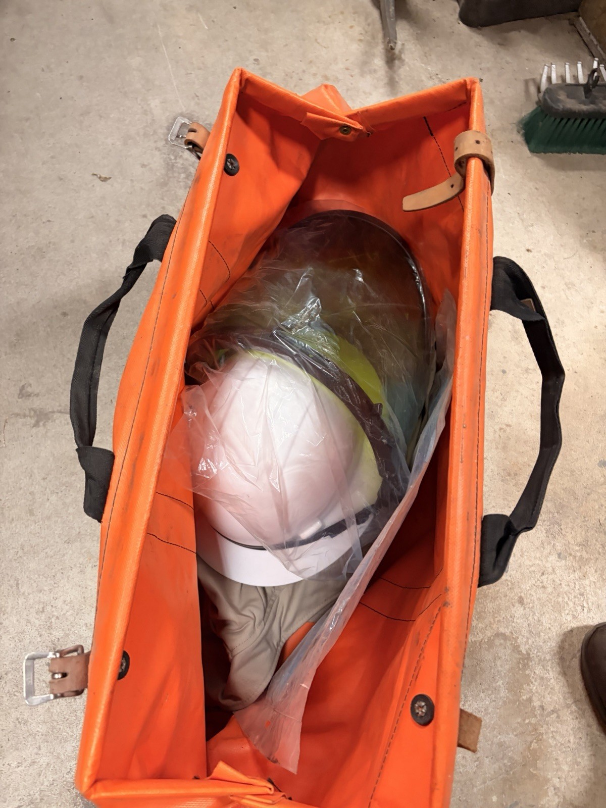 Oberon CAT40 Series Electrical PPE Arc Flash Protective Jacket w/ Bag 2XL - second product detail image