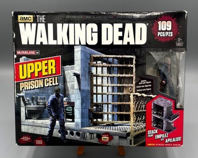 2015 SEALED McFarlane Toys Walking Dead Upper Prison Cell Building Model Figure