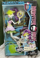 2013 Monster High Ghoul Sports Tennis Spectra Vondergeist Doll NIB