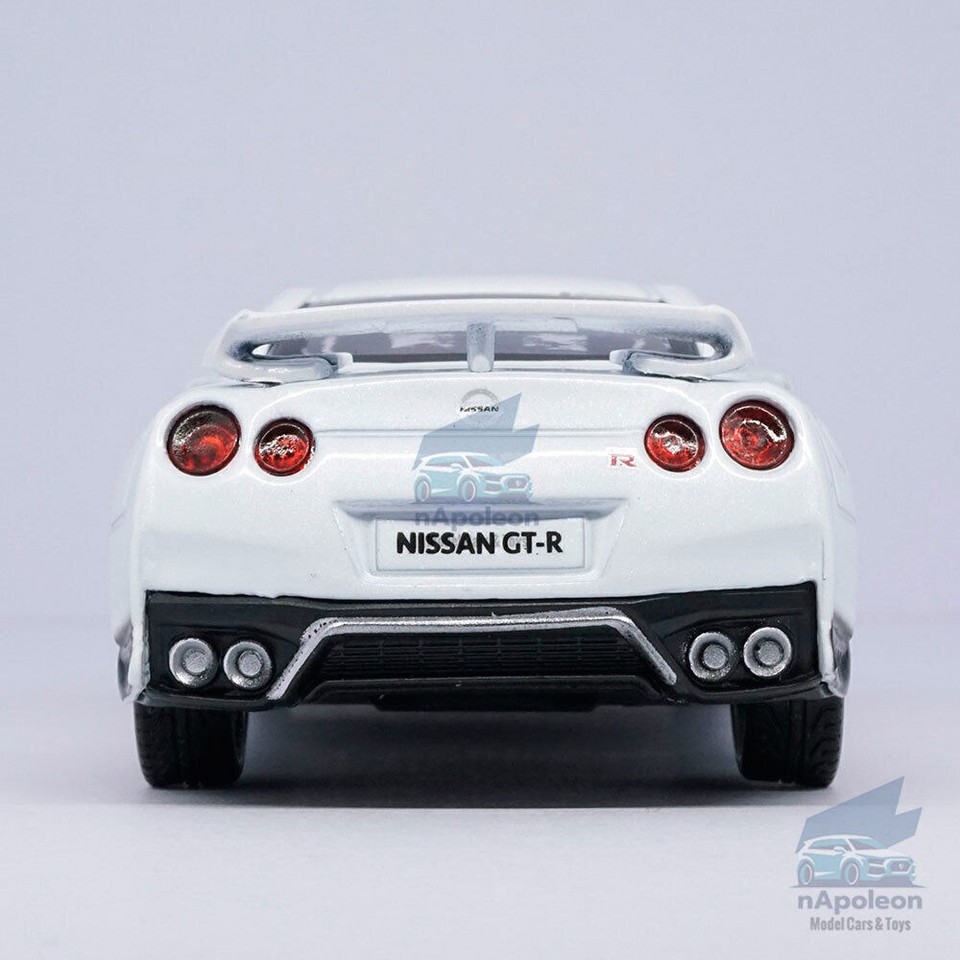 1:36 Nissian GT-R R35 Model Car Alloy Diecast Toys Vehicle Collection ...
