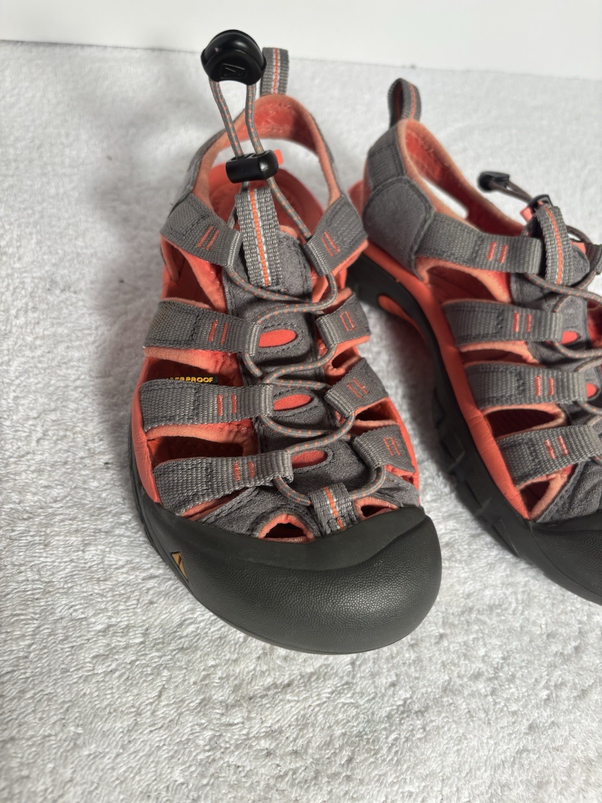 Calzature Keen Newport H2 sandali da trekking acqua impermeabili donna taglia 6 5