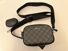 Nine West Women's Handbag.  (New**)
