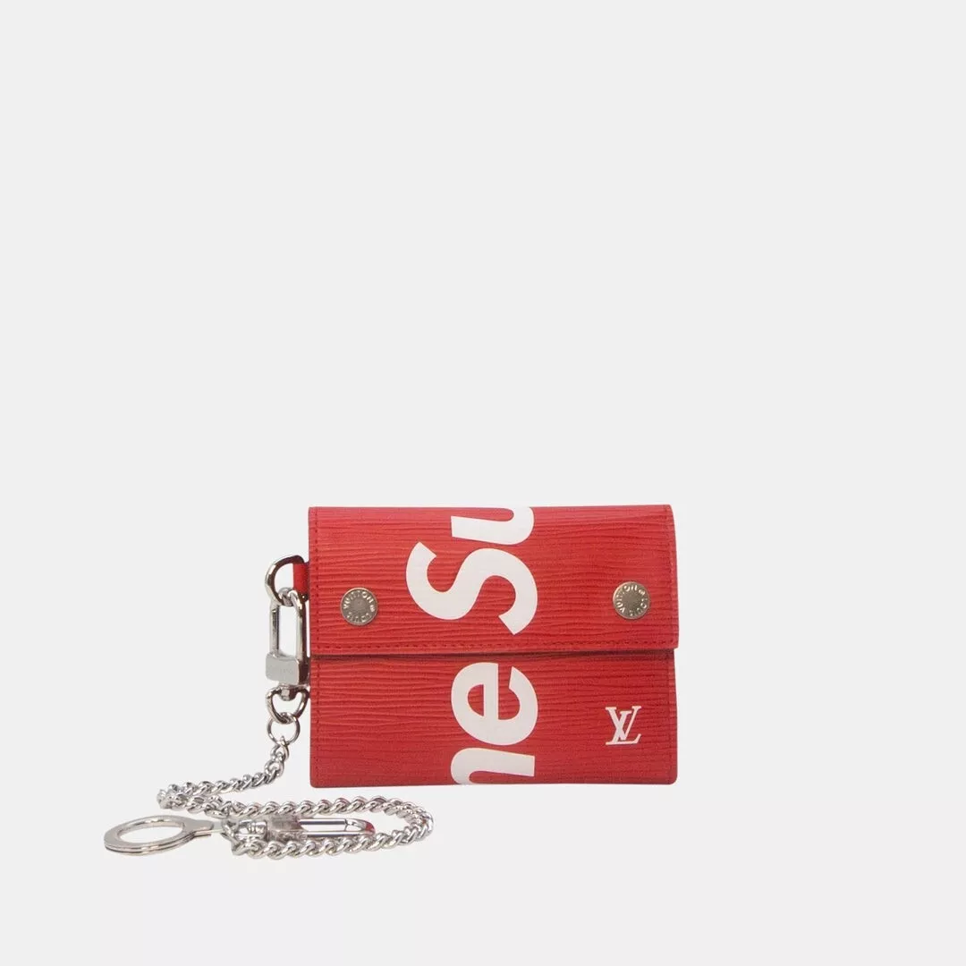 Portefeuille et porte clés Supreme x Louis Vuitton en rouge