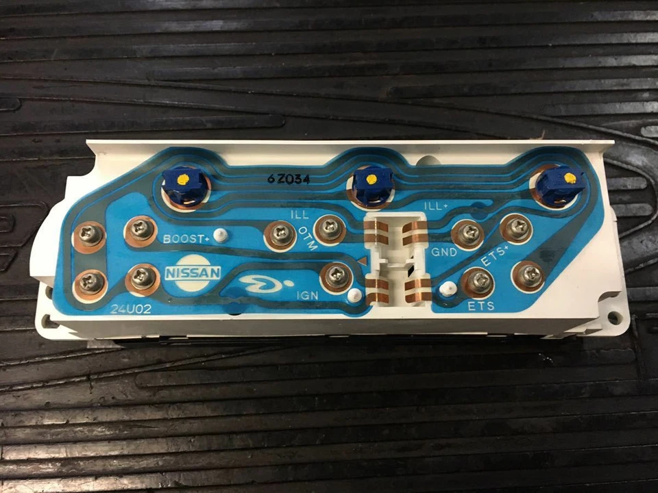 Din único calibre triple genuino para: Nissan Skyline R32 GTR BNR32 89-94 Foto 3 de 4