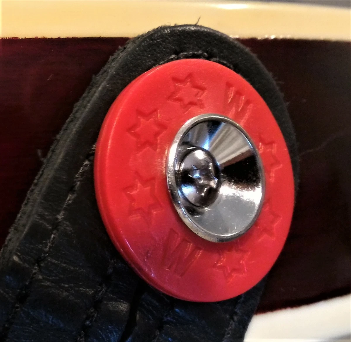 Guitar strap safety lock deals