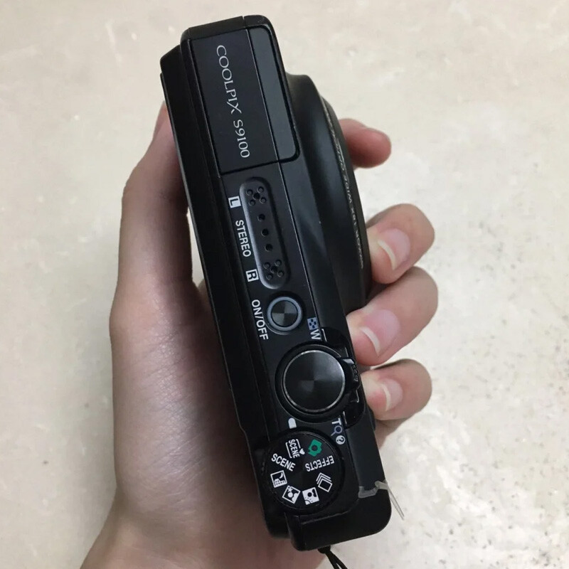 Nikon Coolpix S9100 Compact Digital Camera 12.1 MP 18x Wide Zoom