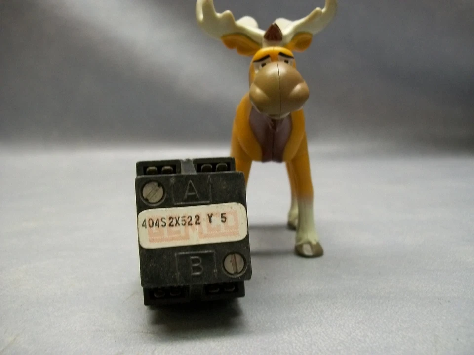 Interruptor de 2 posiciones Gemco 404S2X522Y5 Foto 2 de 3