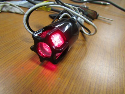  NEW APPLETON SPLSREBS PILOT LIGHT 125 VAC RED HAZARDOUS LOCATION