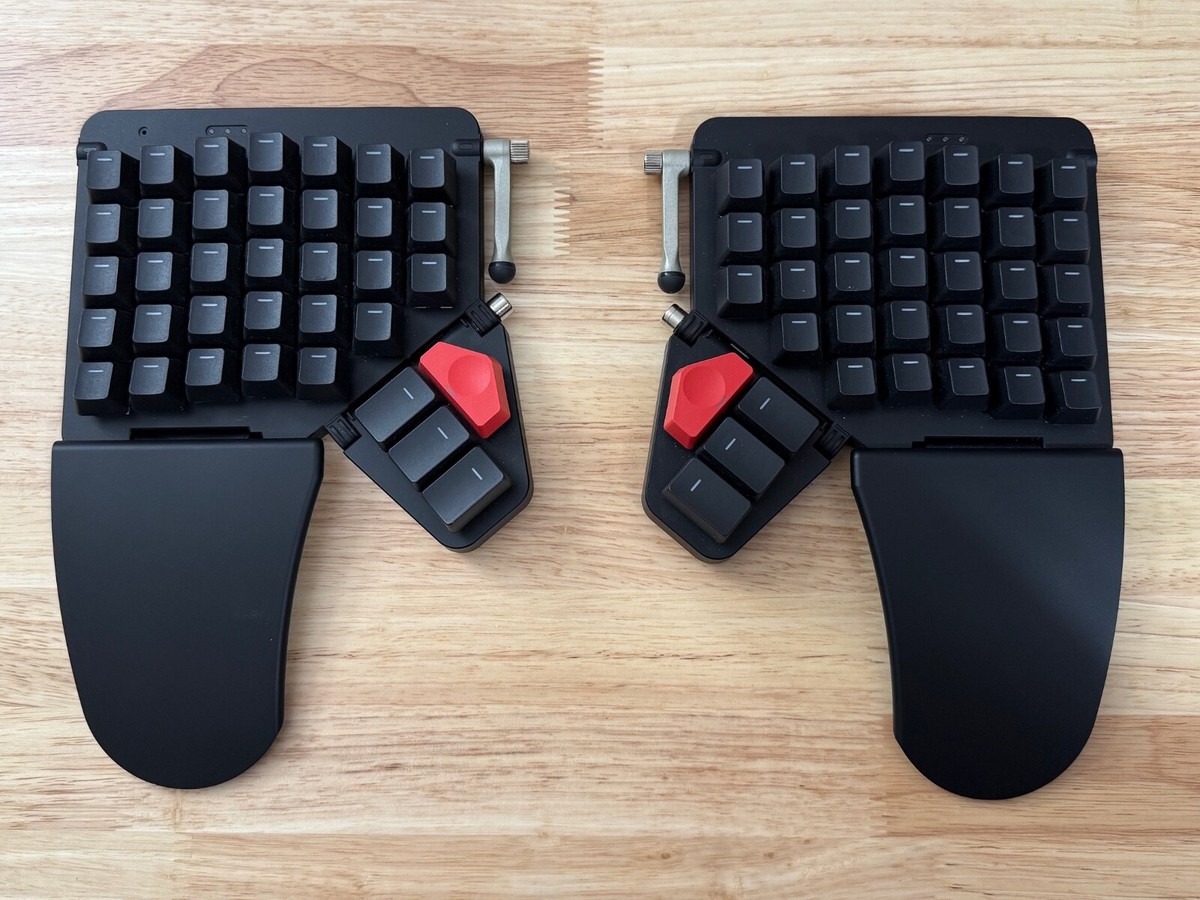 ZSA Moonlander Mark I Ergonomic Mechanical Keyboard - Kailh