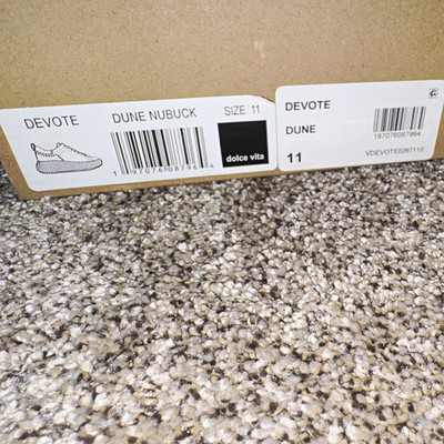 Dolce Vita Devote Dune Nubuck Low Top Lace-Up Sneakers Beige/White Rubber