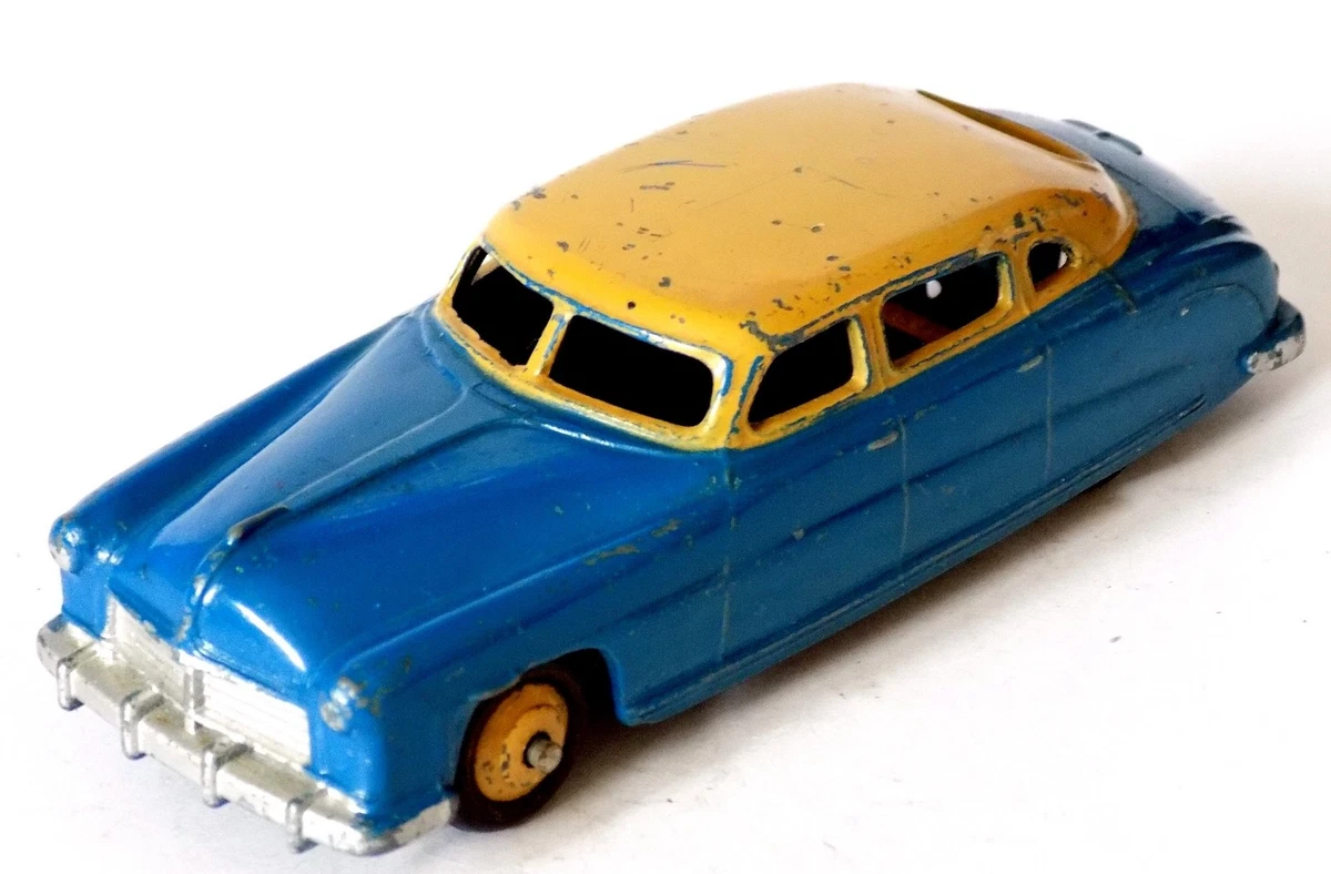 美品激レア　DINKY TOYS HUDSON COMMODOREミニカー 1952 Dinky Toys #139B Two-Tone Cream & Maroon Hudson Commodore