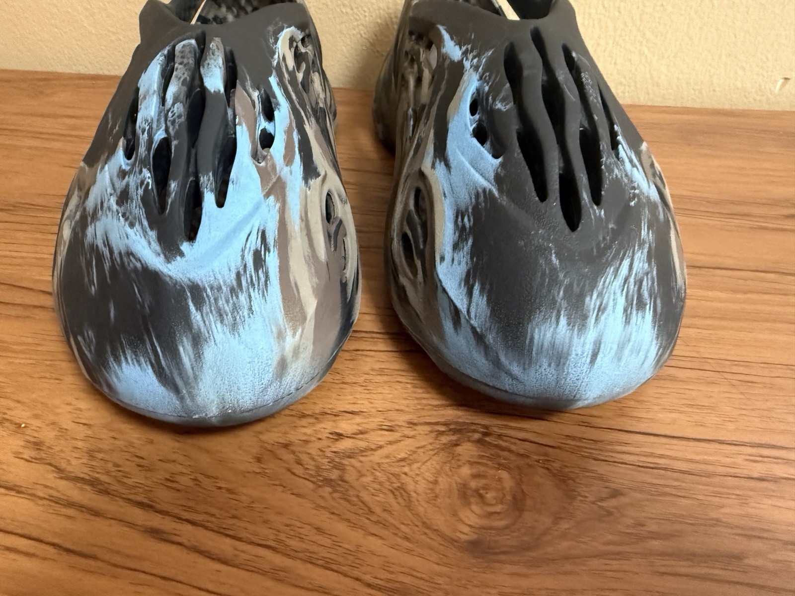 SAOLA Yeezy Foam RNNR MX Cinder taglia 14