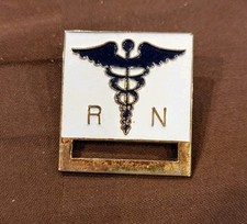 RN Registered Nurse Pin Clip-EZE