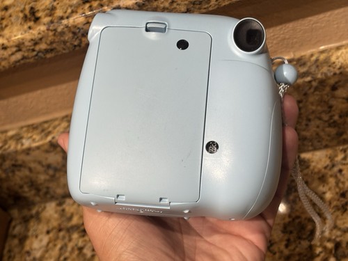 Fujifilm Instax Mini 7+ Plus Instant Camera Light Blue Tested - Picture 4 of 4