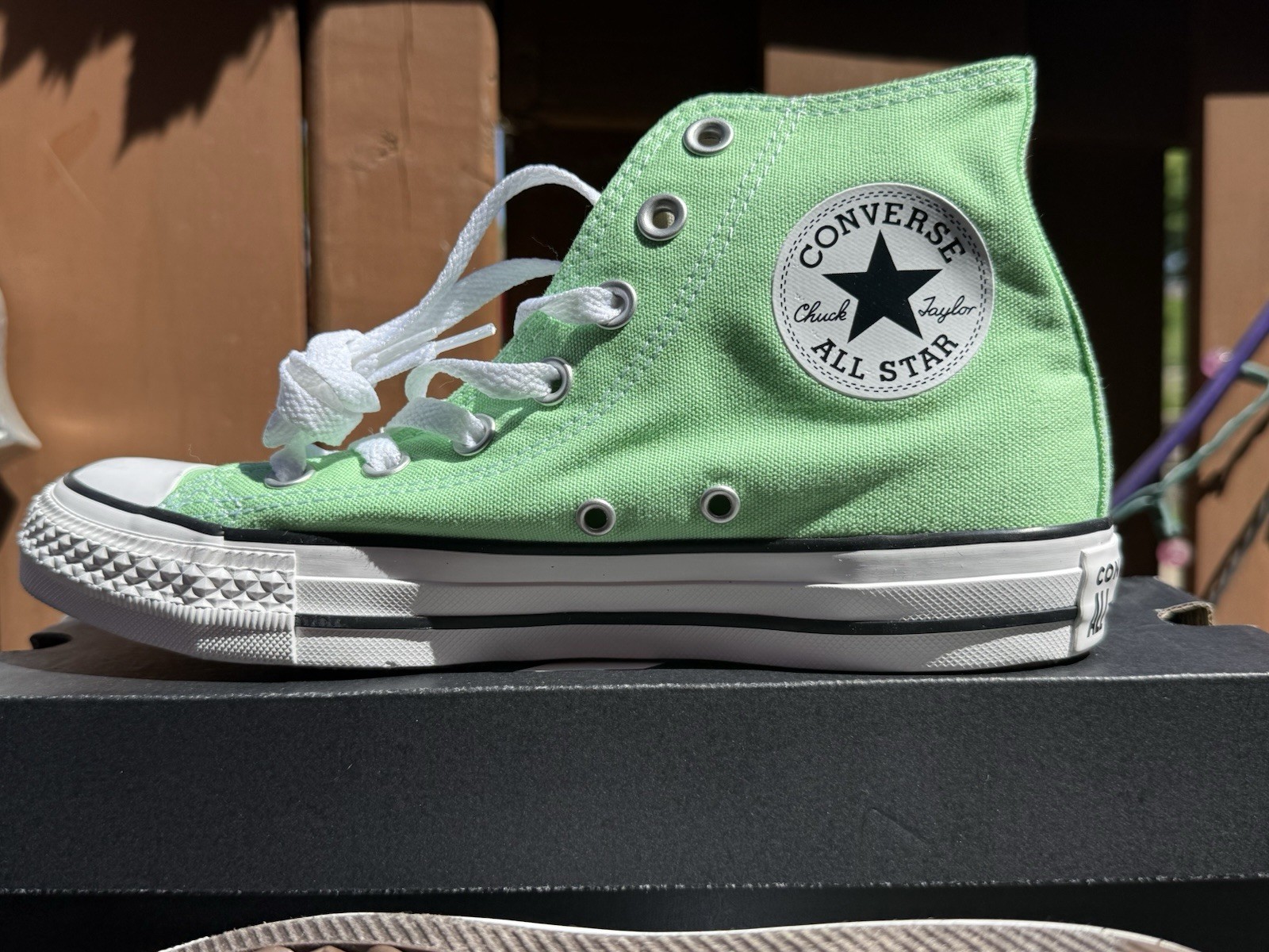 Size 7 - Converse Chuck Taylor All Star High Classic White