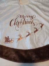 vintage christmas tree skirt, Ivory Color With Brown Furry Edging. Perfect Shape