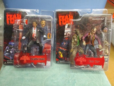 Mezco Cinema Of Fear Choptop/Leatherface Texas Chainsaw Massacre Action Figures