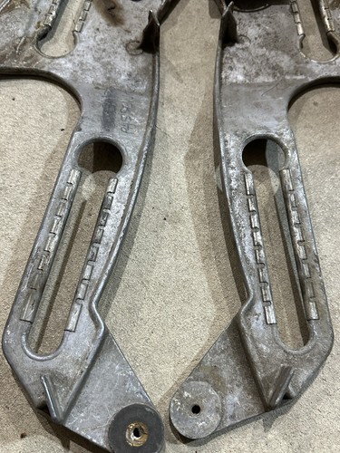 1967 Plymouth Barracuda Fastback Quarter Window Tracks 1968 1969 Cuda - Picture 12 of 17
