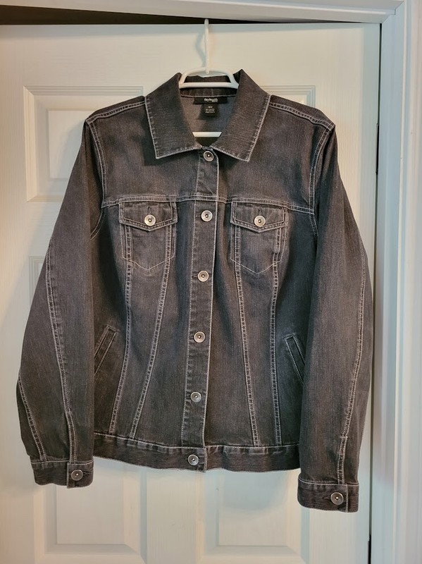 STYLE & CO Very Comfortable  Black Denim Jacket  Women's size 18W 
