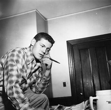 JAMES MCARTHUR  8X10 PHOTO Z6456