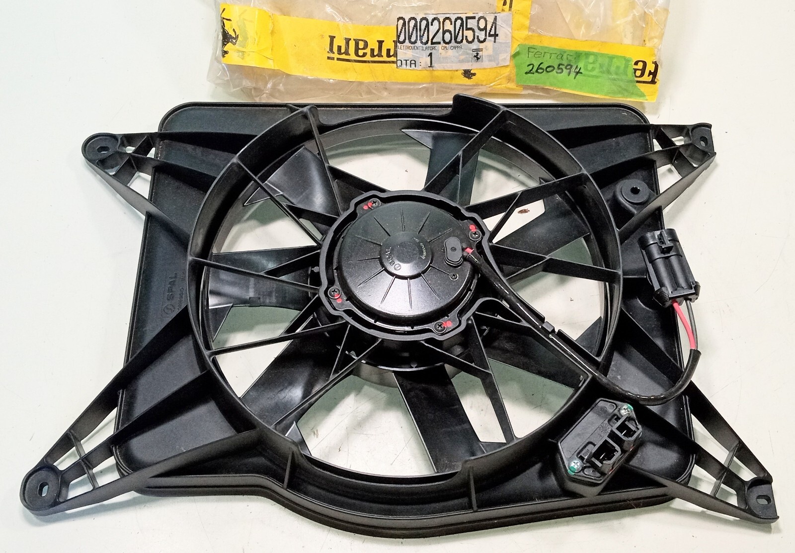 Ferrari 458 Engine Radiator Cooling Fan Blade_Shroud_Motor_Sensor_260594_263253