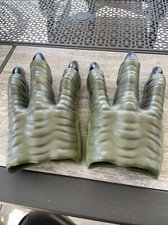 Jurassic World JW Velociraptor Raptor Green Costume Claws Hands Gloves