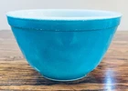 Pyrex Blue bowl #401 Ovenware 1.5 PT 5 3/4"w x 3 1/4h Made in the USA  #200-B7