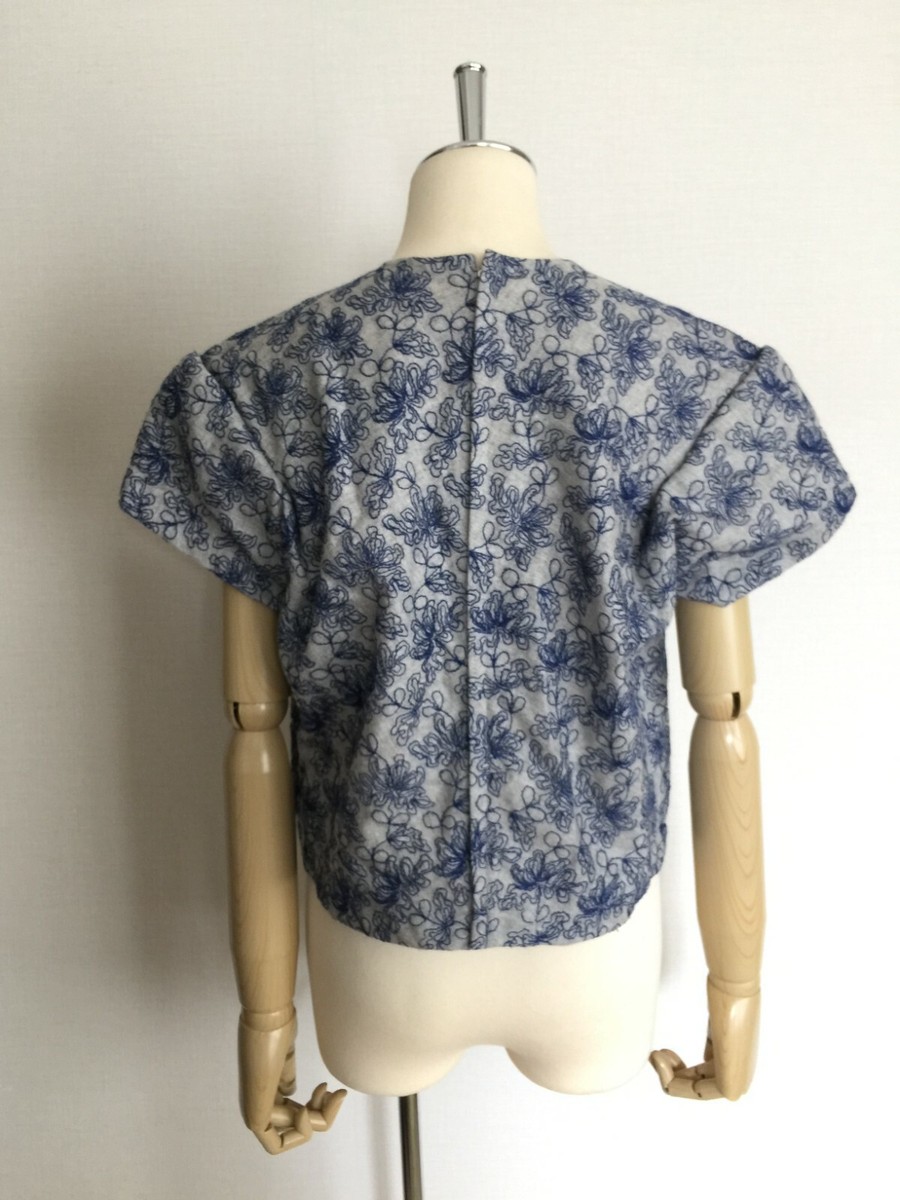 ヴィンテージ コムデギャルソン 希少　コレクション　AD1990 Vintage AD1999 Comme Des Garcons Embroidered Zipper tops 90s