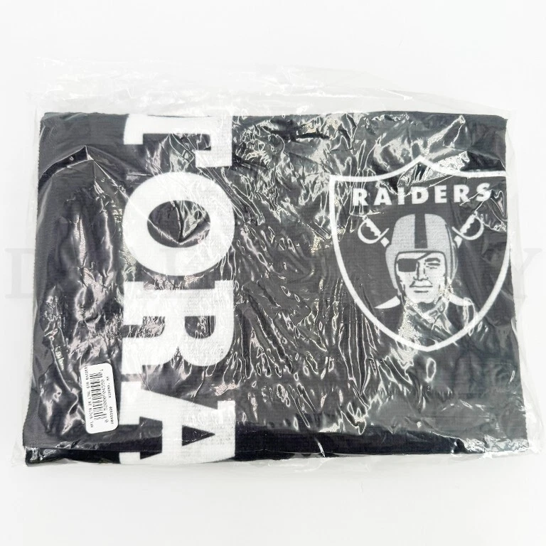Toalla bicolor Gatorade Las Vegas Raiders NFL Pro Team 22" x 42" Foto 4 de 4