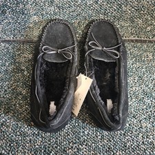 Stars Above Unisex Slippers Size 11 Black Faux Fur Lined Moccasin Cozy Shoe