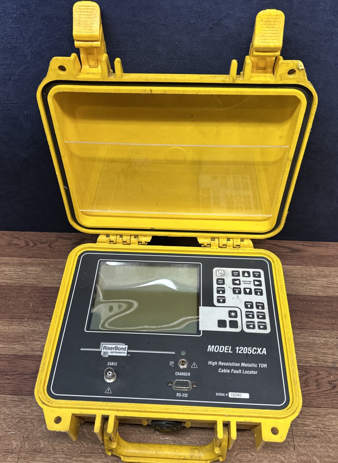 Riser Bond 1205CXA High Resolution Metallic TDR Cable Fault Locator