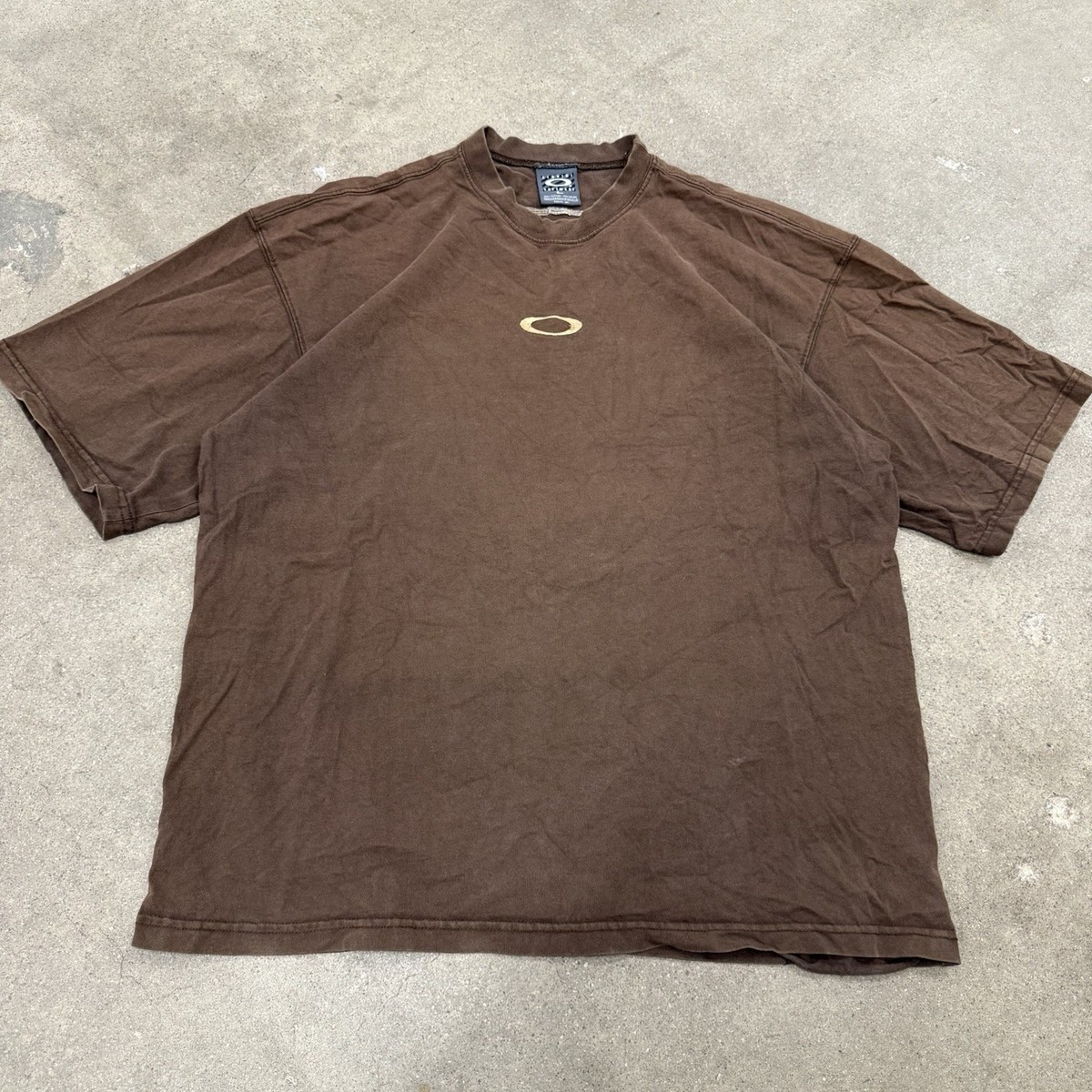 VINTAGE 90s OAKLEY SOFTWARE CENTER ECLIPSE LOGO T SHIRT BROWN Y2K