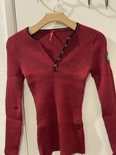 Alp n Rock Ribbed Sweater Small Red