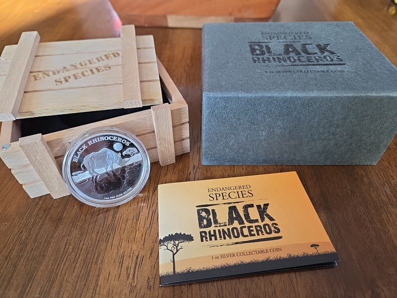2014 New Zealand Mint Limited Edition Endangered Species Black Rhinoceros Coin