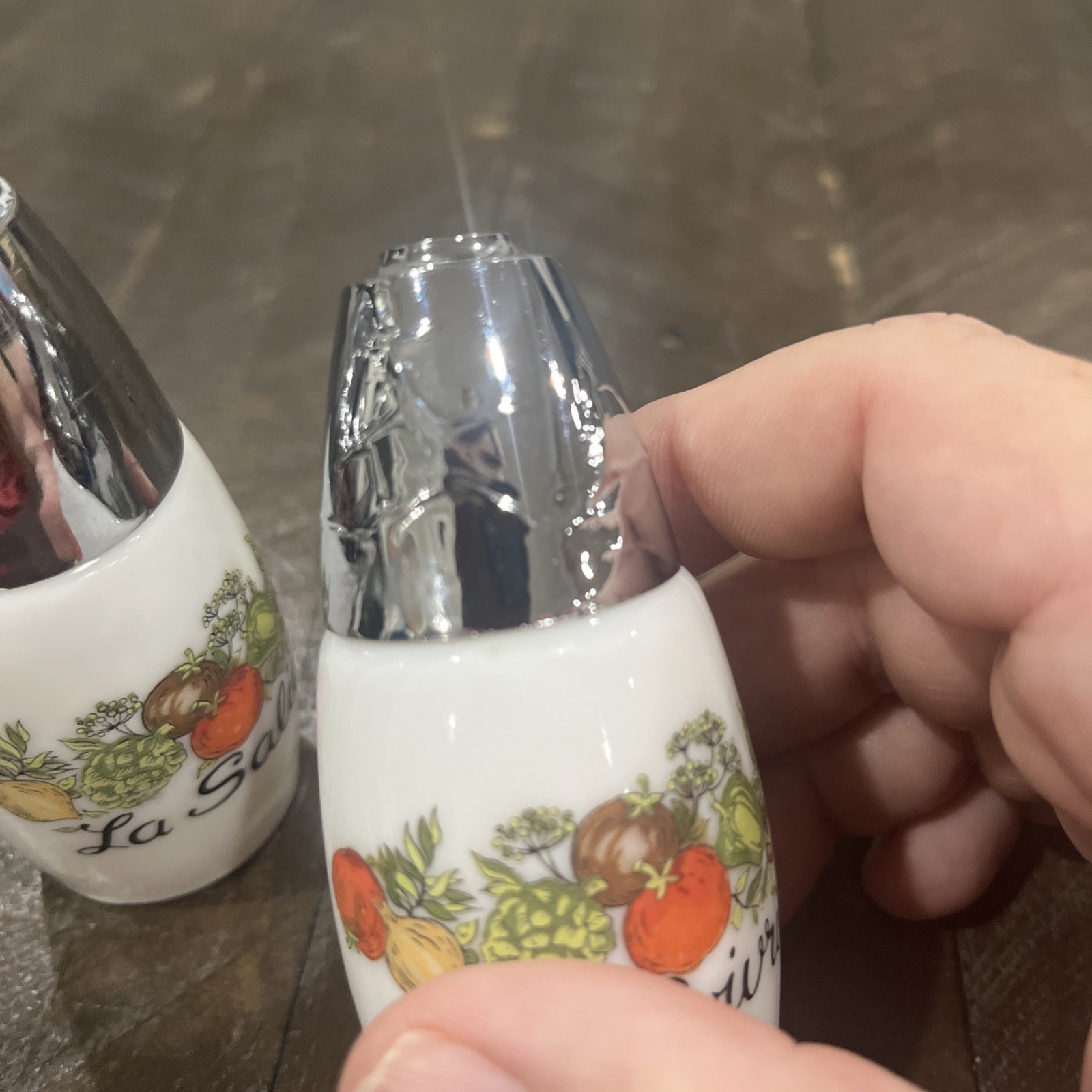 Vtg Corning Ware Gemco Spice of Life Salt Pepper Shakers La Saliere Le Poivrier