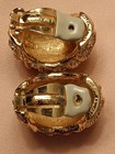 STUNNING LARGE SIGNED CINER GOLD TONE PAVE RHINESTONE CLIP EARRINGS S11 — photo 3