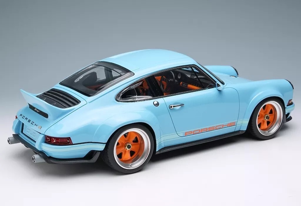EIDOLON 1/18 Porsche Singer 911 (964) DLS 2022 EML018L Gulf
