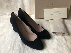 large size womens shoes size 12