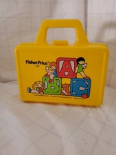 GREAT Vintage Fisher Price Quaker1979 ABC school lunchbox w/o thermos 638 yellow