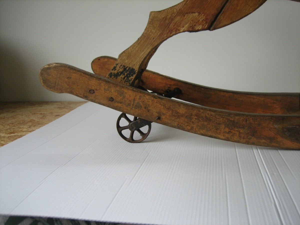 Ancien Cheval à Bascule Et Roulettes En Bois Polychrome - Fin XIXe Début XXe - Jouet Ancien