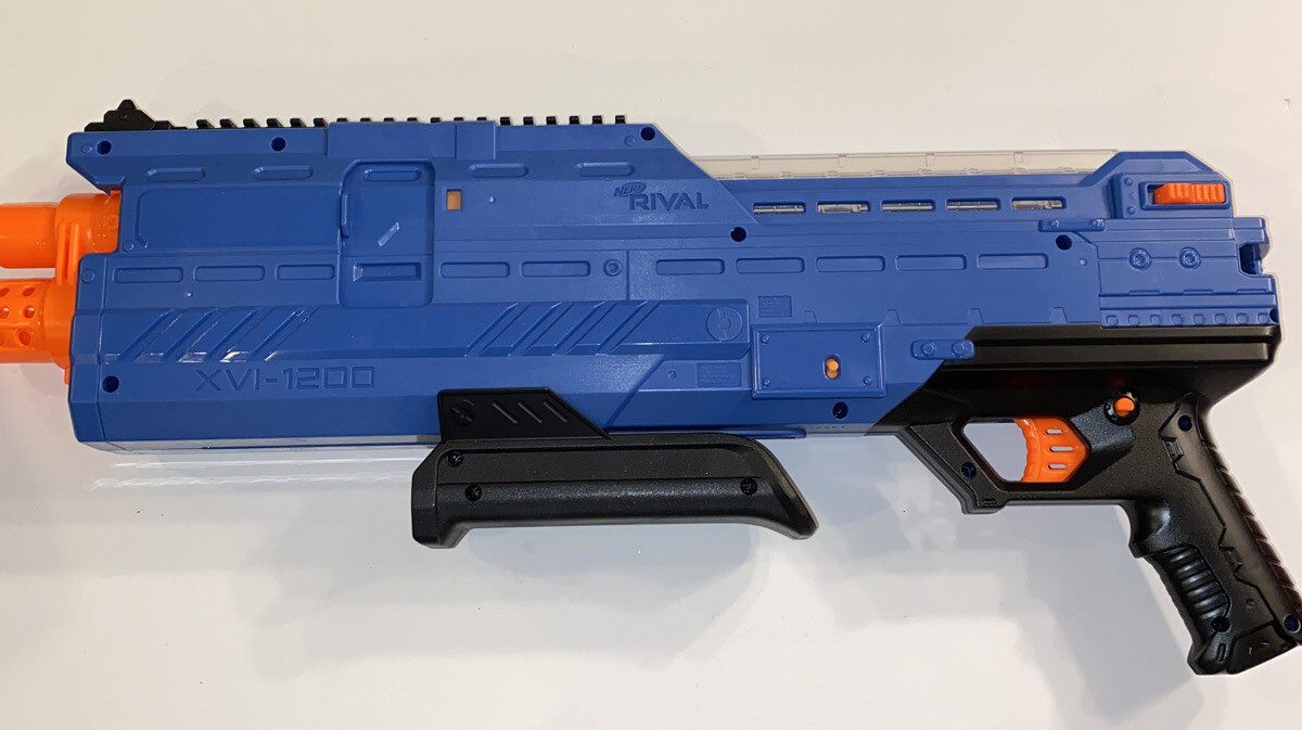 Lot Of 2 Nerf Rival Atlas XVI-1200 Team Blue Red Blasters