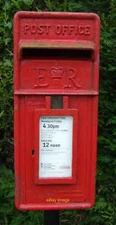 Photo 6x4 Close up, Elizabeth II postbox on Homebridge, Great Sampford Po c2017