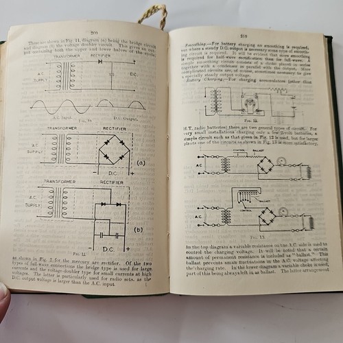 Equipment Handbook London Electrical Year Book 1958 inc rare Hoffman Bookmark  - Imagen 12 de 18