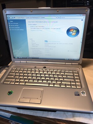 【美品】DELL オフィス ノートパソコン 白 シルバー 1525 PP29L DELL PP29L Laptop Computer, 2GB RAM, 120GB Hard Drive, See
