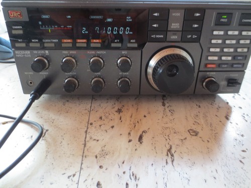 JRC NRD-525 Communications Receiver - Afbeelding 2 van 7